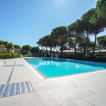 Villaggio Tivoli Bibione Exterior photo