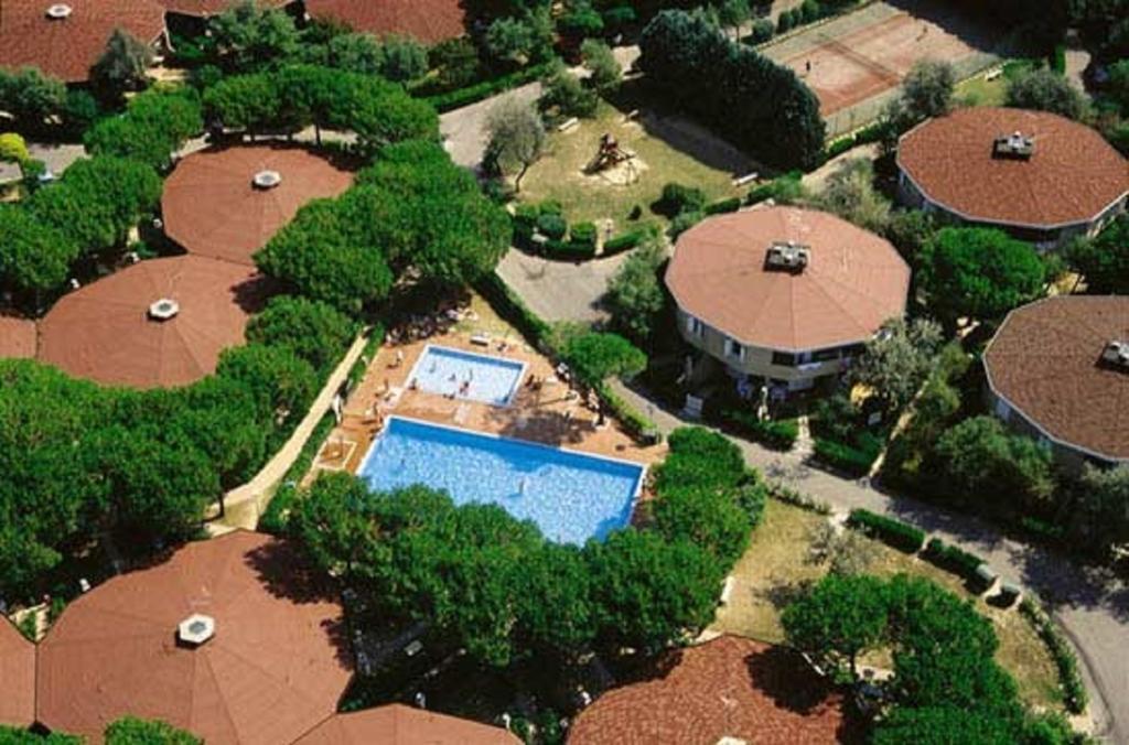 Villaggio Tivoli Bibione Exterior photo